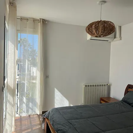 Premiere Ligne Villa *